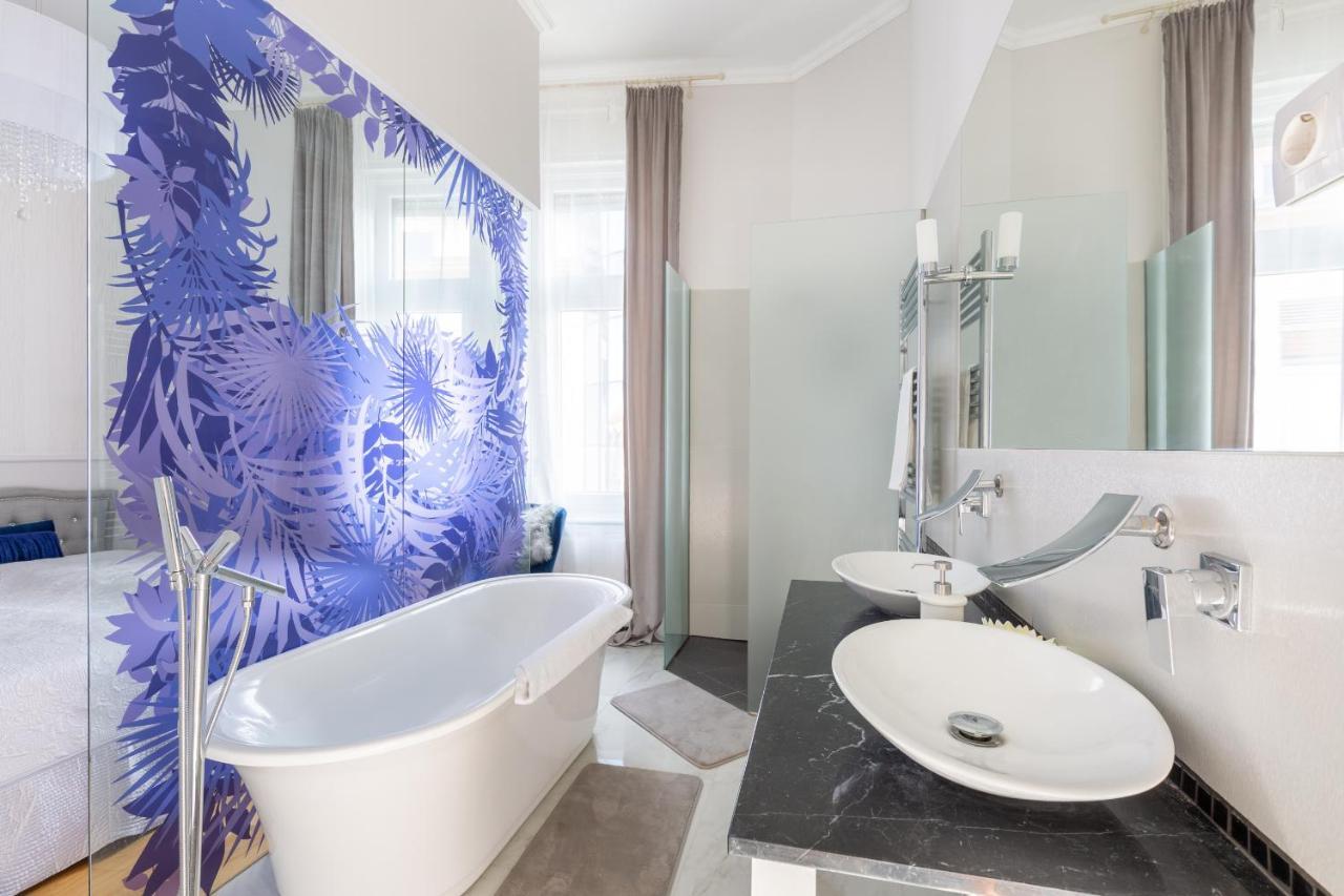Designer Luxury Home In The Jewish Quarter Budapest Ngoại thất bức ảnh